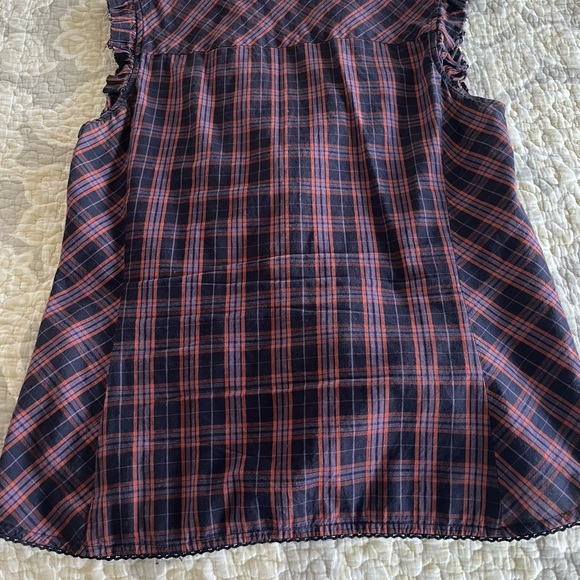 Tommy Hilfiger sleeveless women's top- size medium - Picture 3 of 4